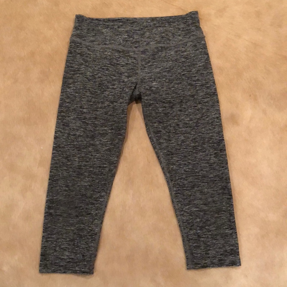 Beyond Yoga super soft yoga Capri leggings size m